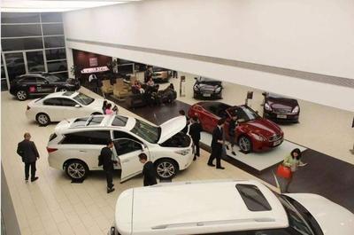 為什么買車時商家更喜歡送貼膜服務 你可能會賺，但他永遠不虧